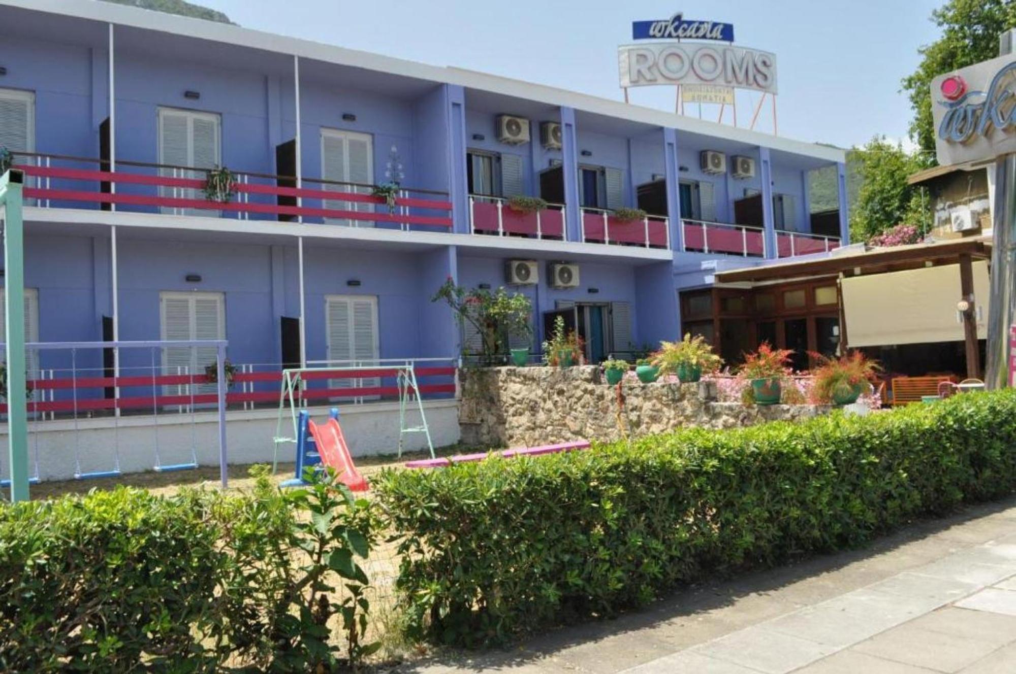 Okeania Seafront Rooms In Kamena Vourla Buitenkant foto